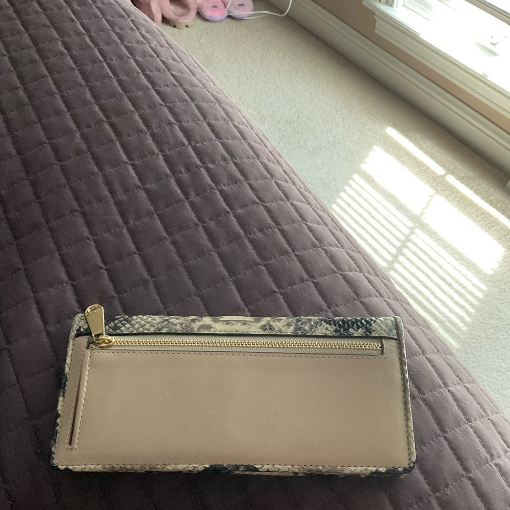 Brahmin Ady wallet.